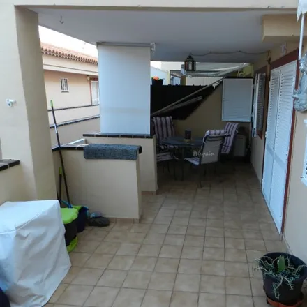 Image 7 - Calle Hawaii, 38650 Los Cristianos, Spain - Apartment for sale