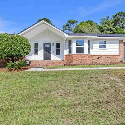 Buy this 3 bed house on 6509 Memphis Avenue in Escambia County, FL 32526