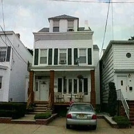 Rent this 5 bed apartment on 77 West 51st Street in Bayonne, NJ 07002