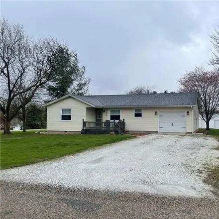 Buy this 2 bed house on Summit Street in Rossville, Vermilion County