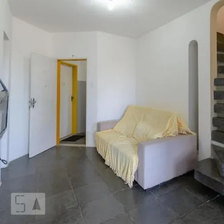 Rent this 3 bed apartment on Avenida Cardeal da Silva in Engenho Velho da Federação, Salvador - BA