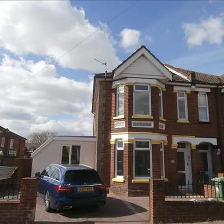 Rent this 2 bed apartment on 57 Morris Road in Bedford Place, Southampton