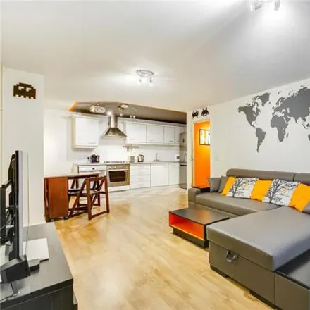 Rent this 1 bed apartment on Academy of Medical Royal Colleges in Dallington Street, London
