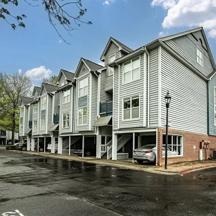 Buy this 1 bed condo on Fourth Ward Square Condomiums Pool in North Smith Street, Charlotte
