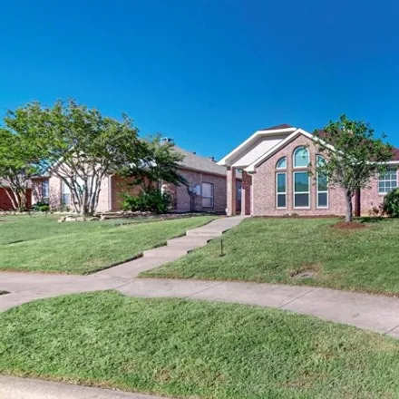 Buy this 3 bed house on 809 Burr Oak Drive in Lewisville, TX 75067