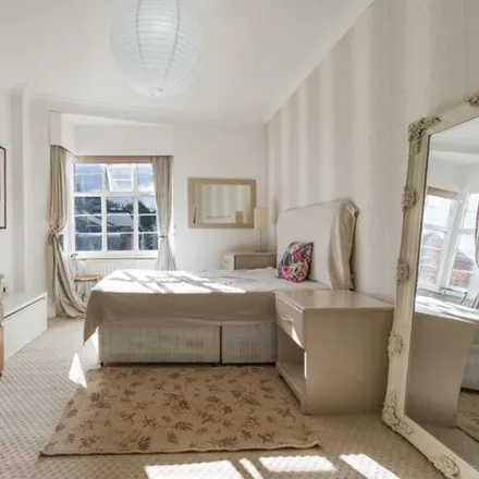 Image 5 - Eskdale Mansions, Eskdale Terrace, Newcastle upon Tyne, NE2 4DN, United Kingdom - Room for rent