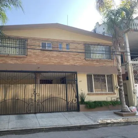 Rent this 3 bed house on Calle Félix de Jesús Rougier in 89100 Tampico, TAM