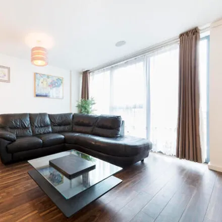 Image 4 - 8-10 Ratcliffe Cross Street, Ratcliffe, London, E1 0HY, United Kingdom - Room for rent
