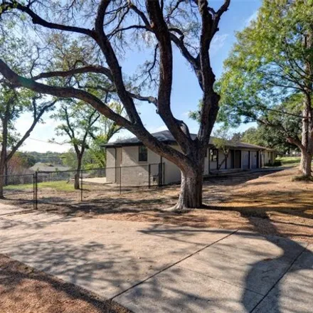Rent this 3 bed house on 5549 Sam Calloway Road in Fort Worth, TX 76114