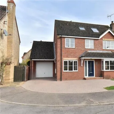 Buy this 5 bed house on The Causeway in Isleham, CB7 5SZ