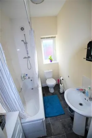Image 7 - The Well, Neill Road, Sheffield, S11 8QH, United Kingdom - Townhouse for rent