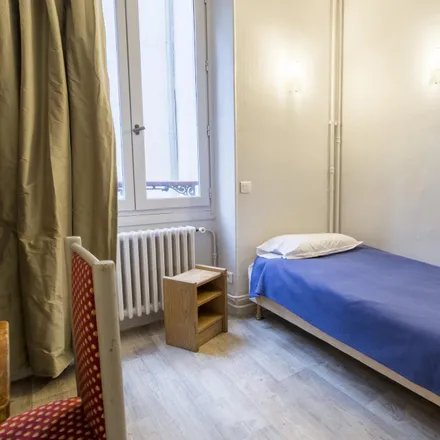 Image 1 - 7 Passage Kracher, 75018 Paris, France - Room for rent