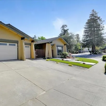 Image 2 - 21498 Meteor Drive, Cupertino, CA 95015, USA - House for rent
