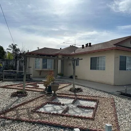 Buy this 4 bed house on 36871 Ruschin Drive in Newark, CA 94560