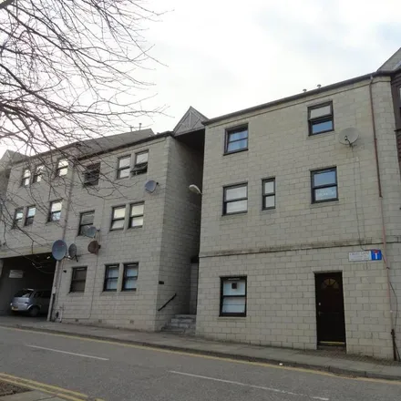 Rent this 2 bed apartment on Cross Lane in Seabraes, Dundee