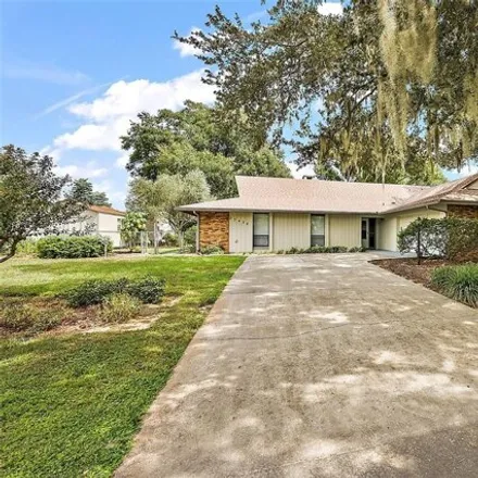 Buy this 3 bed house on 33428 Tewksbury Drive in Lake County, FL 34788