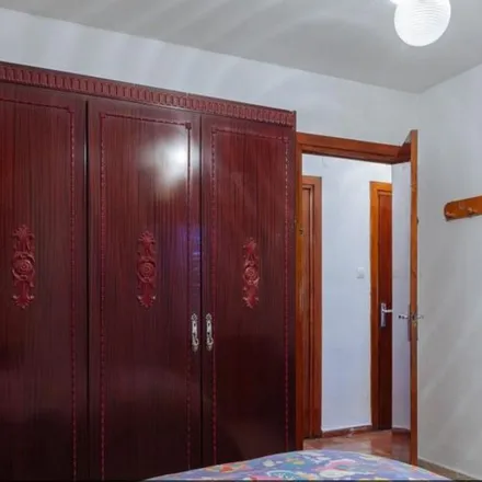 Rent this 4 bed apartment on Las Torres in Calle Trucha, 18014 Granada