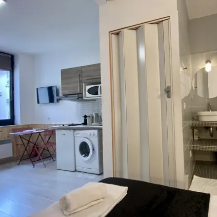 Image 9 - Lyon, La Guillotière, ARA, FR - Room for rent
