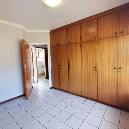 Image 2 - Edinburgh Drive, Nelson Mandela Bay Ward 60, Eastern Cape, 6212, South Africa - Apartment for rent