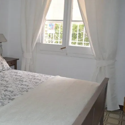 Rent this 1 bed apartment on 08950 Esplugues de Llobregat