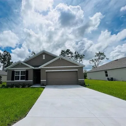Rent this 4 bed house on Hickory Course Loop in Marion County, FL 34472