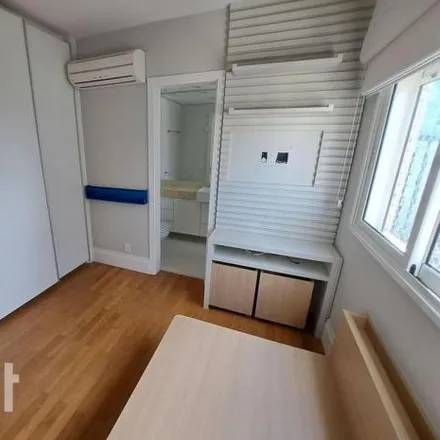 Buy this 4 bed apartment on Rua Tabapuã 1111 in Vila Olímpia, São Paulo - SP