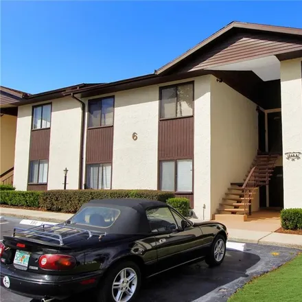 Buy this 2 bed condo on 517 Fairways Circle in Marion County, FL 34472