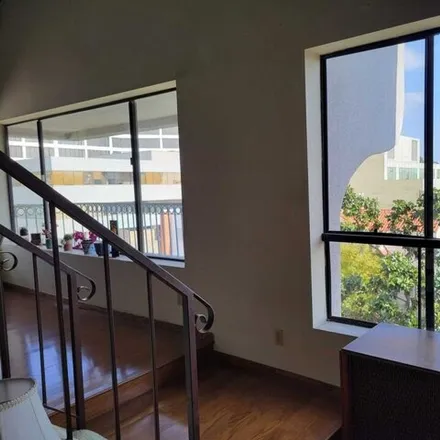 Image 4 - 2225 South Gale Drive, Beverly Hills, CA 90211, USA - Condo for sale