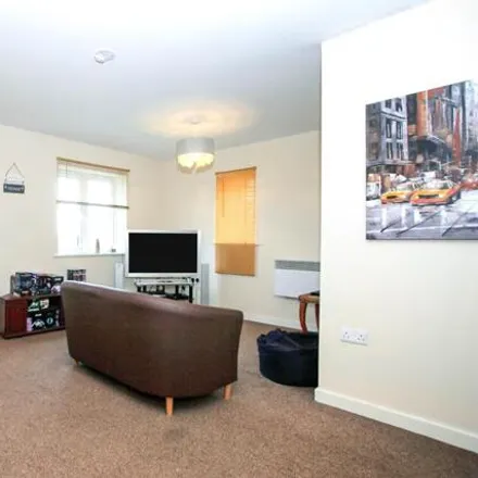 Image 2 - Hargate Way, Peterborough, PE7 8FQ, United Kingdom - Apartment for sale