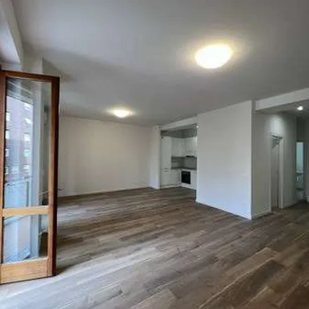Rent this 4 bed apartment on Via Vincenzo Monti 75 in 20145 Milan MI, Italy