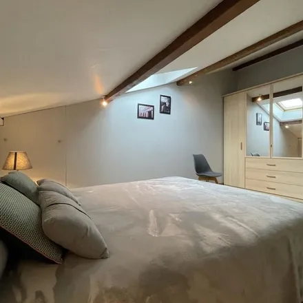 Rent this 2 bed house on Autoroute de la Côte Basque in 64700 Urrugne, France