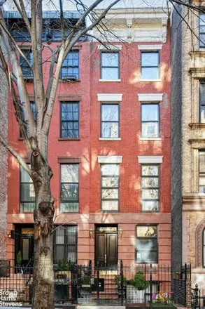 Buy this 5 bed townhouse on 262 West 25th Street in New York, NY 10001