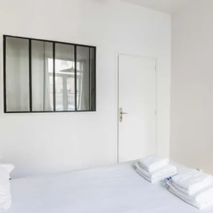 Image 2 - 116 Rue de Belleville, 75020 Paris, France - Apartment for rent