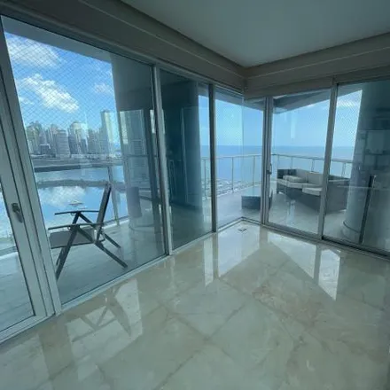 Rent this 2 bed apartment on Sky Residences in Avenida Balboa, Calidonia