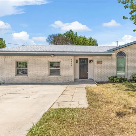 Buy this 4 bed house on 1121 Bryant Street in Benbrook, TX 76126