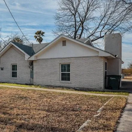 Buy this 3 bed house on 472 West Nicholson Street in Del Rio, TX 78840