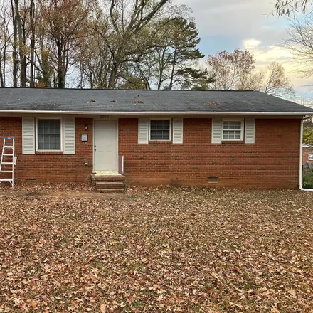 Rent this 4 bed room on 2900 Hagler Dr in Charlotte, NC 28269