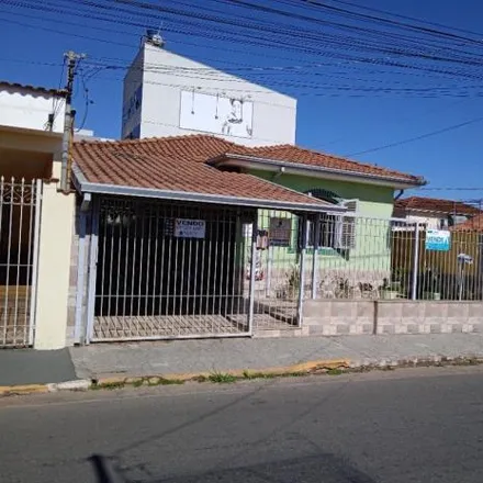 Buy this 3 bed house on Rua Delfim Moreira in São Vicente, Itajubá - MG