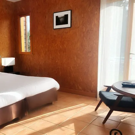 Rent this 1 bed house on Sorges in Sorges et Ligueux en Périgord, Dordogne