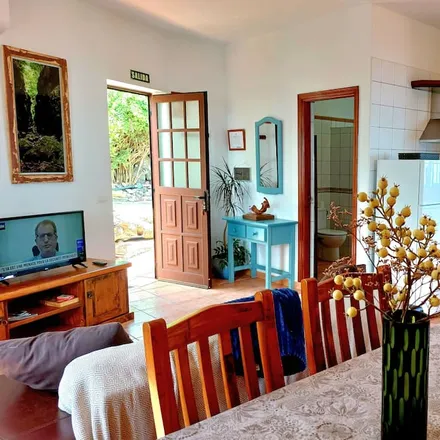 Rent this 2 bed townhouse on 38726 Barlovento