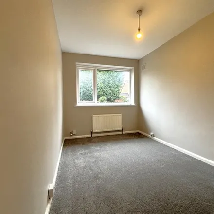 Image 5 - Marshall Close, Aldridge, WS9 0HQ, United Kingdom - Duplex for rent