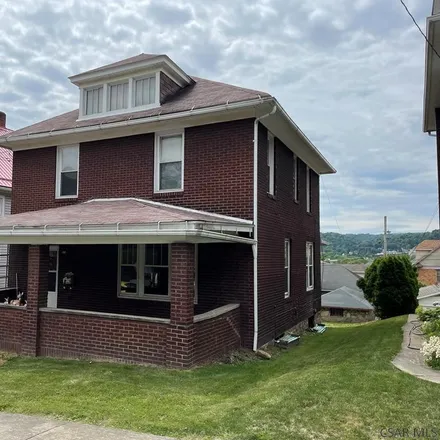 Buy this 4 bed house on 331 Linden Avenue in Moxham, Johnstown