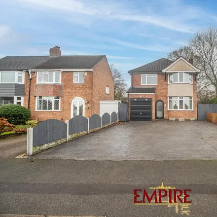 Rent this 3 bed house on 26 Springfield Crescent in Sutton Coldfield, B76 2SS