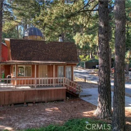 Image 5 - 31881 31595 Luring Pines Drive, Running Springs, CA 92382, USA - House for sale
