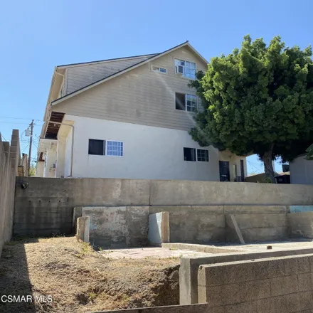 Buy this 14 bed house on 1222 W 221st Street in West Carson, CA 90502