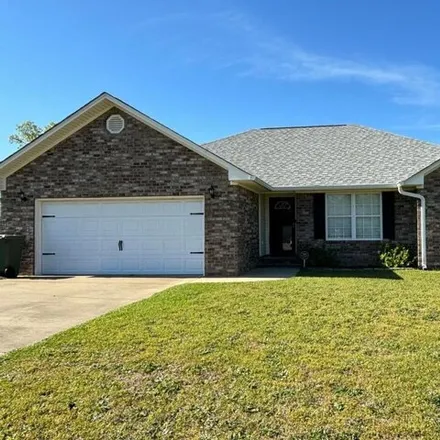 Rent this 3 bed house on 3831 Rhododrendon Street in Sumter, SC 29154