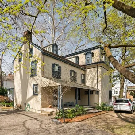 Image 2 - 433 Green Lane, Philadelphia, PA 19127, USA - House for sale