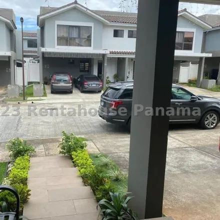 Rent this 3 bed house on unnamed road in Ernesto Córdoba Campos, Panamá