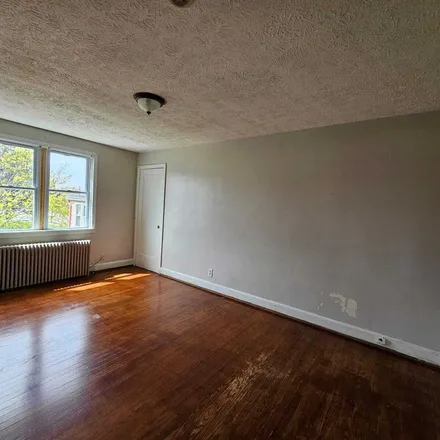 Image 4 - 715 Burnside Avenue, East Hartford, CT 06108, USA - Apartment for rent