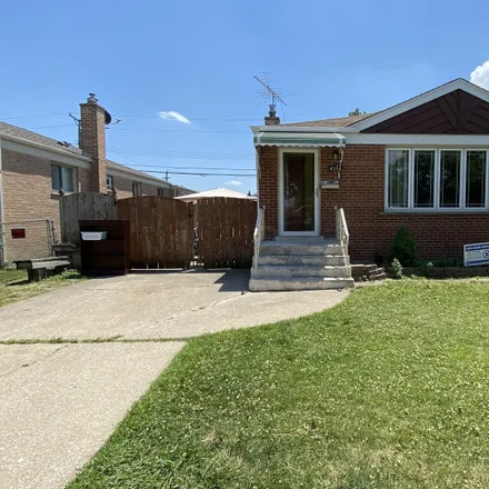 Buy this 3 bed house on 4113 West 81st Place in Chicago, IL 60652